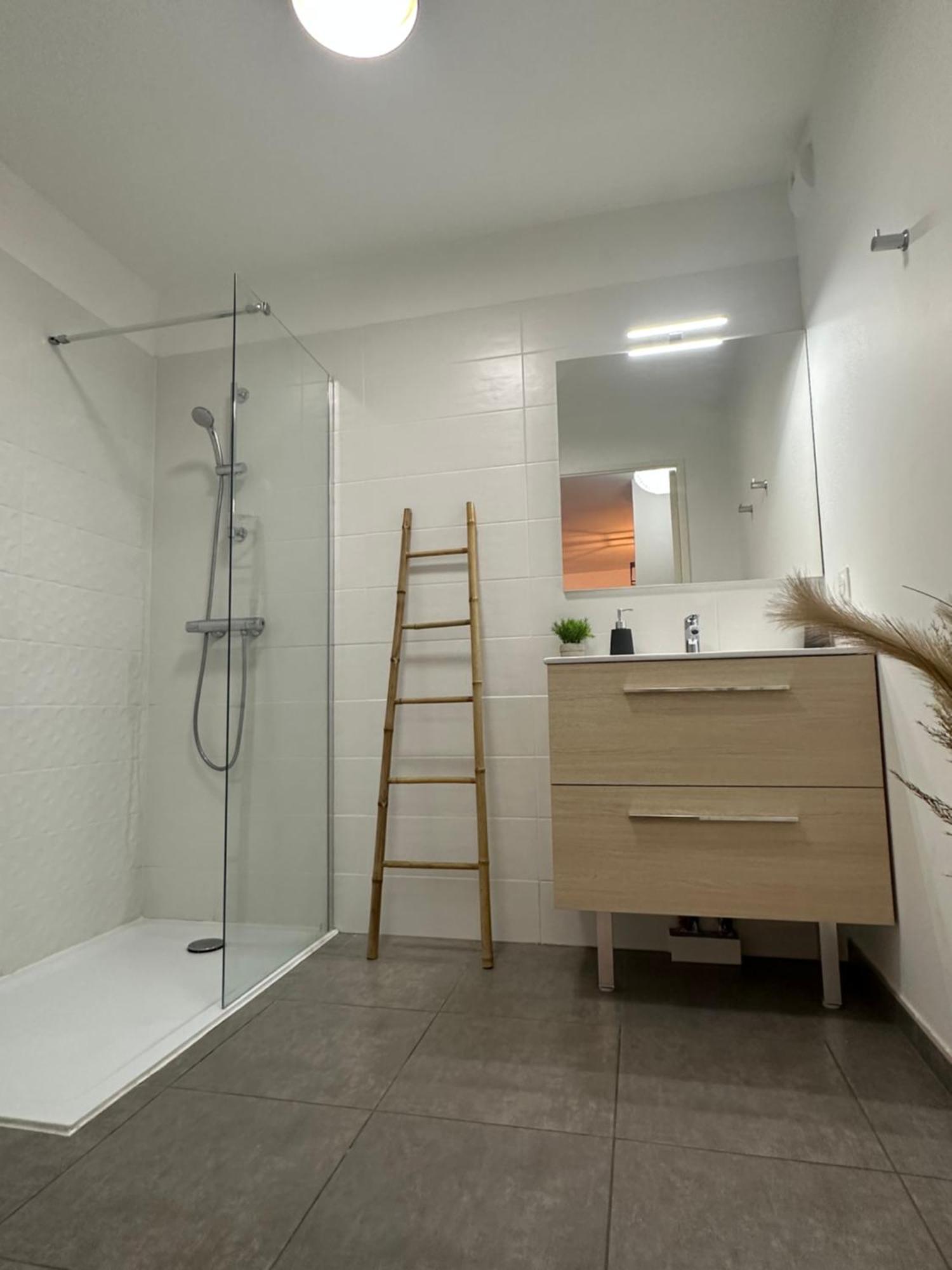 Bel Appartement Au Calme Avec Parking Mentona Zewnętrze zdjęcie